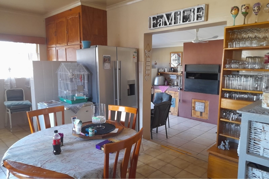 3 Bedroom Property for Sale in Flimieda North West